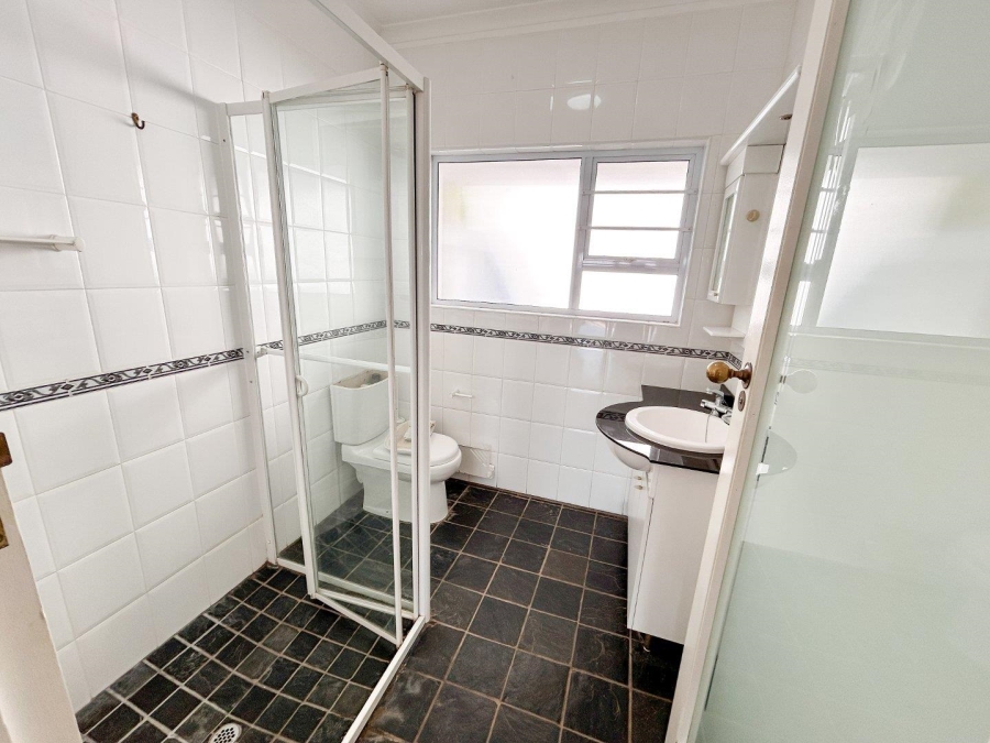 4 Bedroom Property for Sale in Gonubie North Eastern Cape